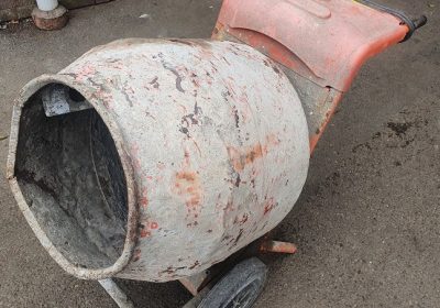 Cement mixer